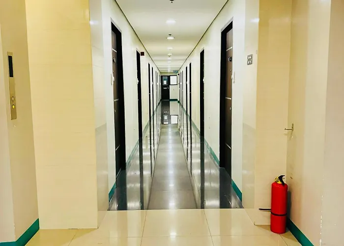 Vinia Infinity 2 Near Malls With Wifi Netflix And Karaoke Manila