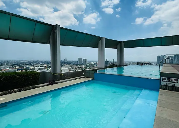 Vinia Infinity 2 Near Malls With Wifi Netflix And Karaoke *